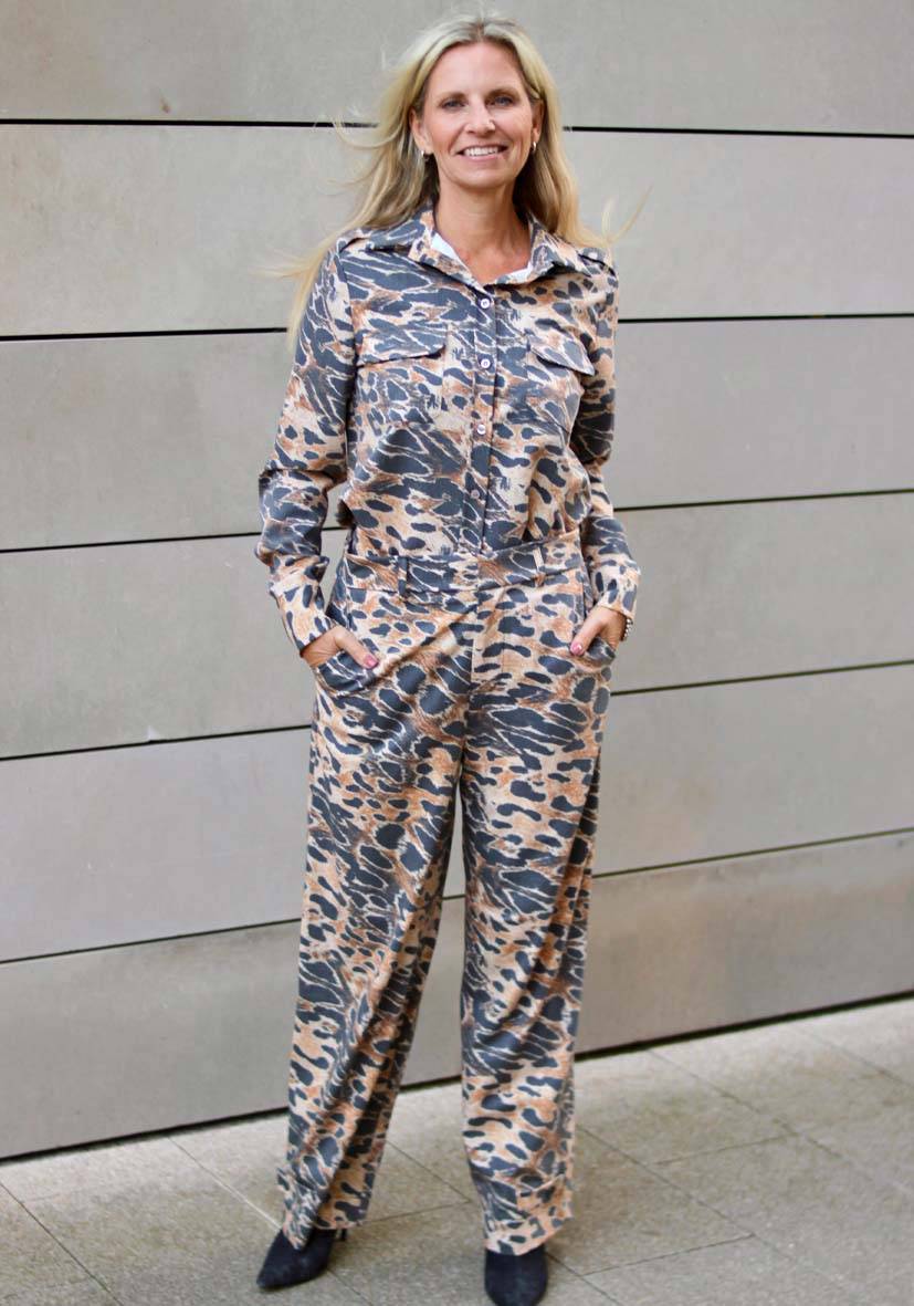 Miss Goodlife Pants Fancy Leo – blurred brown