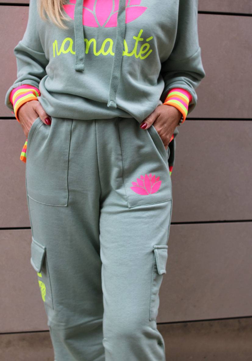 Miss Goodlife Pants Good Energy Namasté – Almond