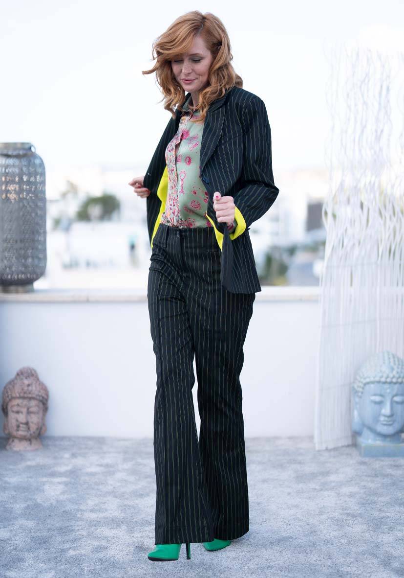 Miss Goodlife Pants Neon Pinstripes – Neonyellow