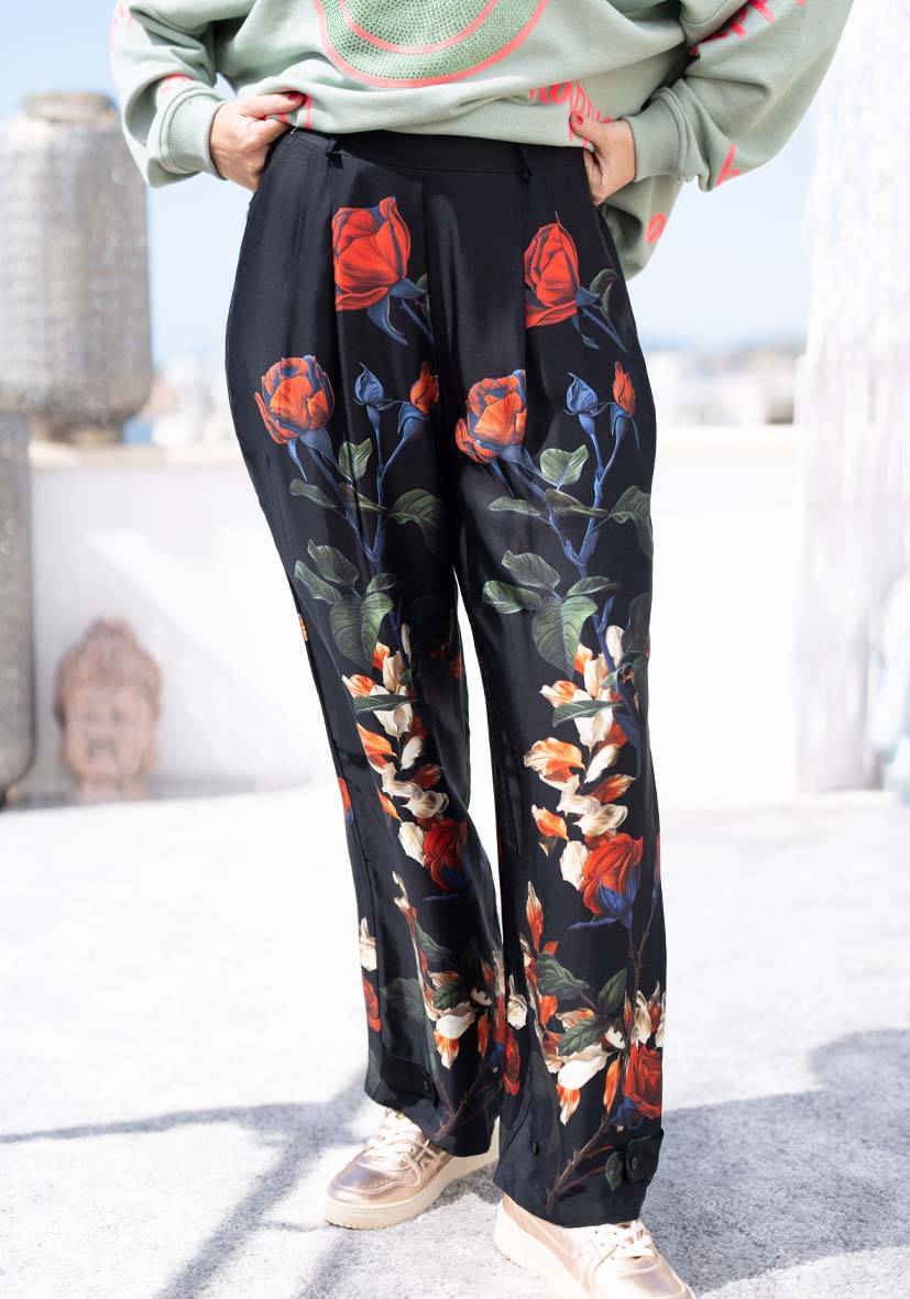 Miss Goodlife Pants Roses – Black