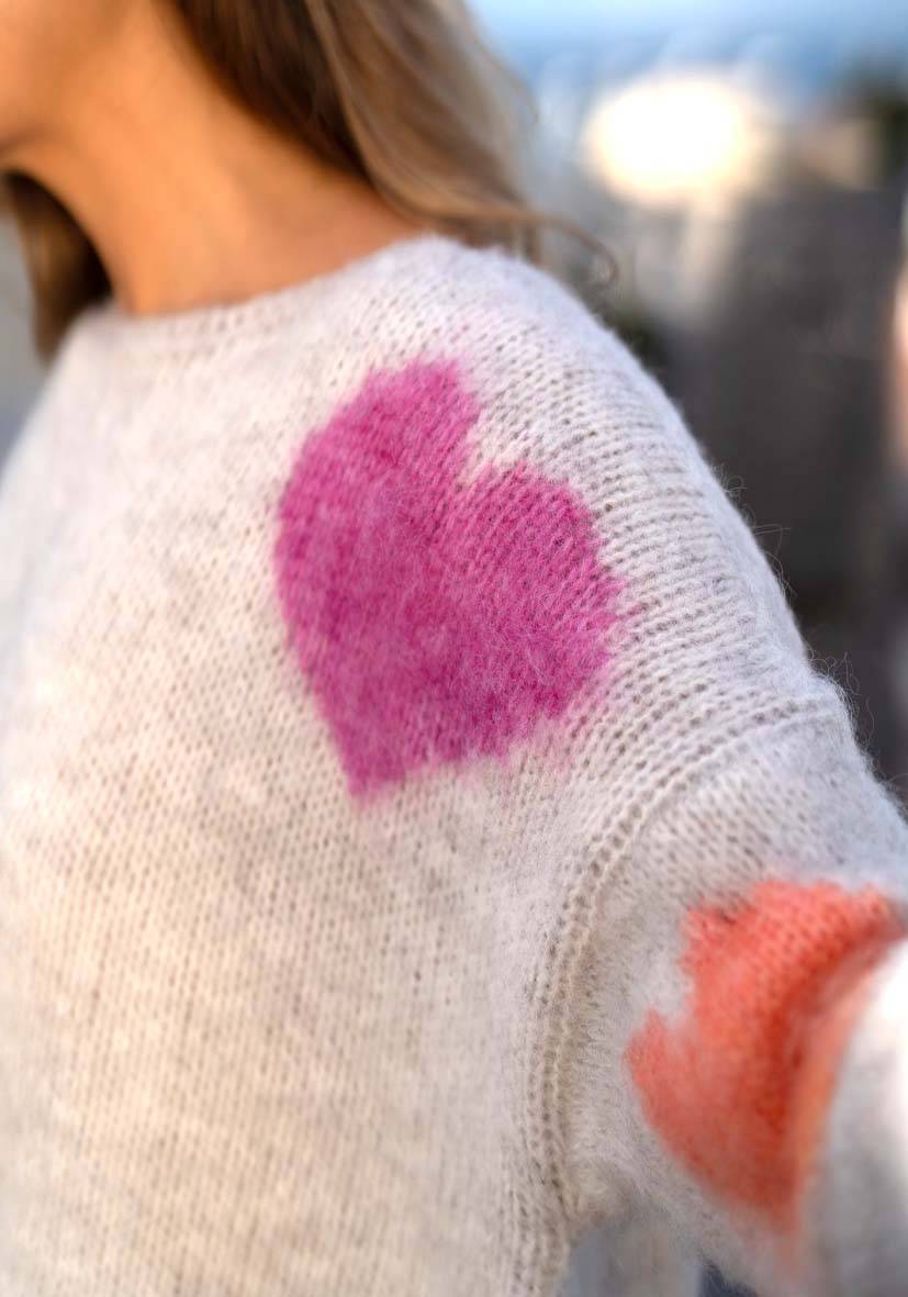 Miss Goodlife Pullover Hearts Allover – Lightgrey