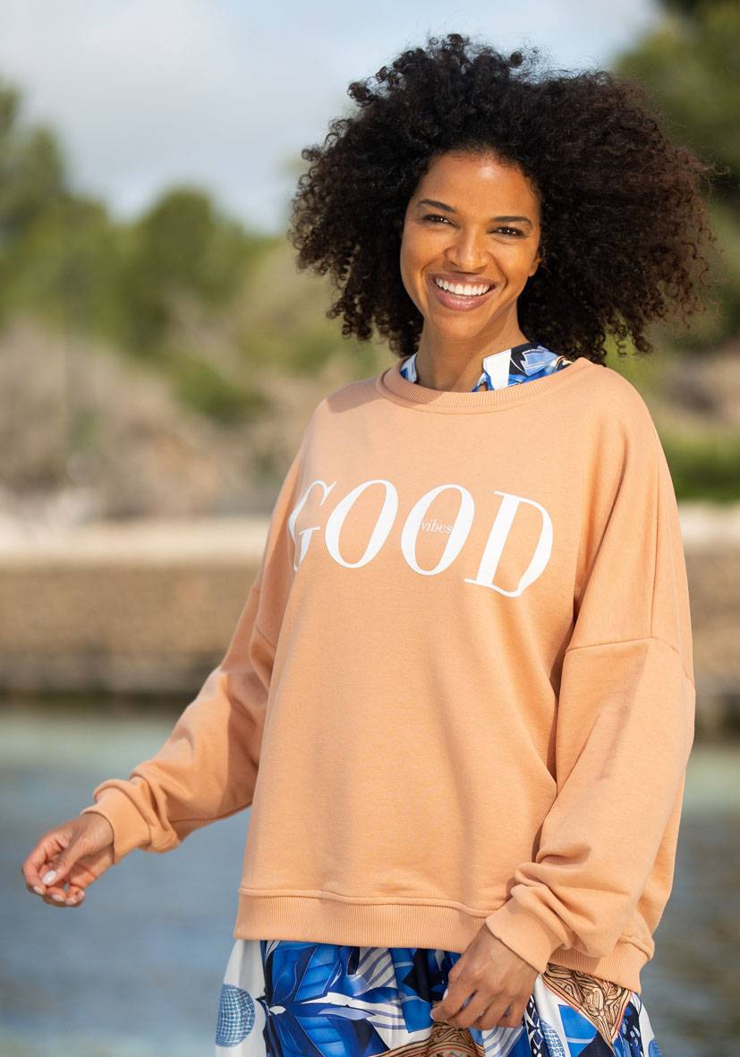 Miss Goodlife Roundneck Good Vibes – puder