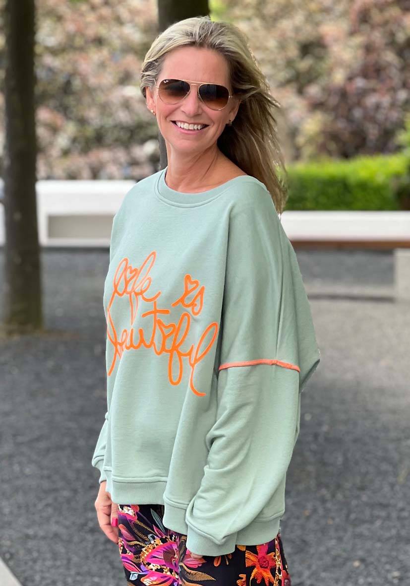 Miss Goodlife Roundneck Life Is Beautiful