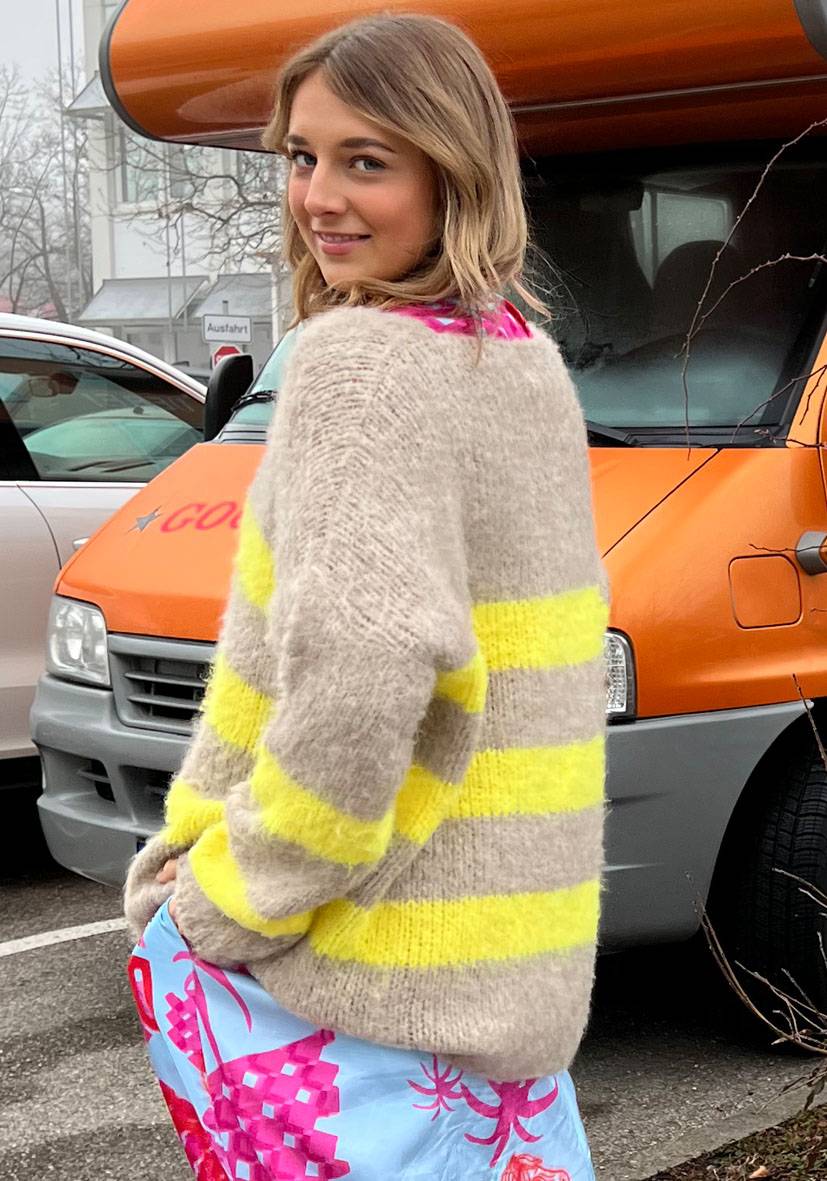 Miss Goodlife Streifenpulli Gebrushed – Sand/yellow