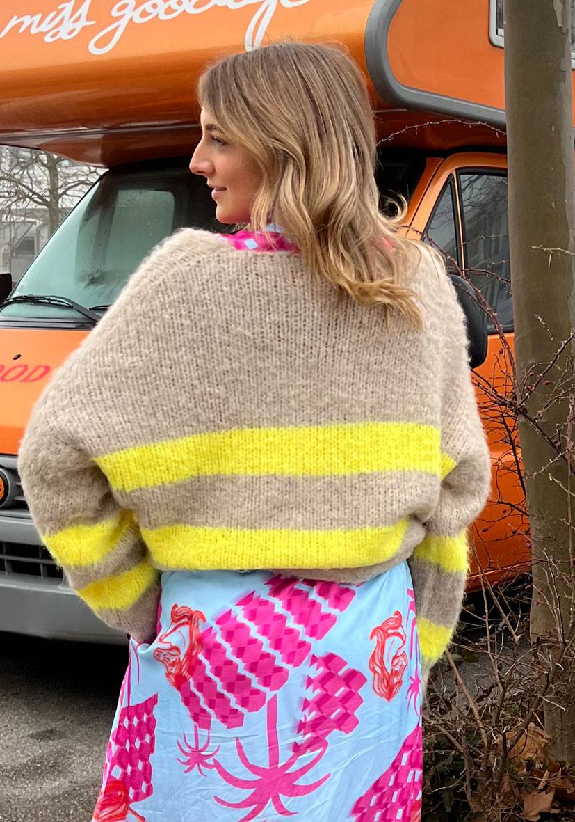 Miss Goodlife Streifenpulli Gebrushed – Sand/yellow