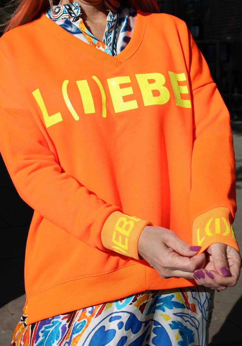 Miss Goodlife V-Neck L(i)ebe Glitter – Neonorange