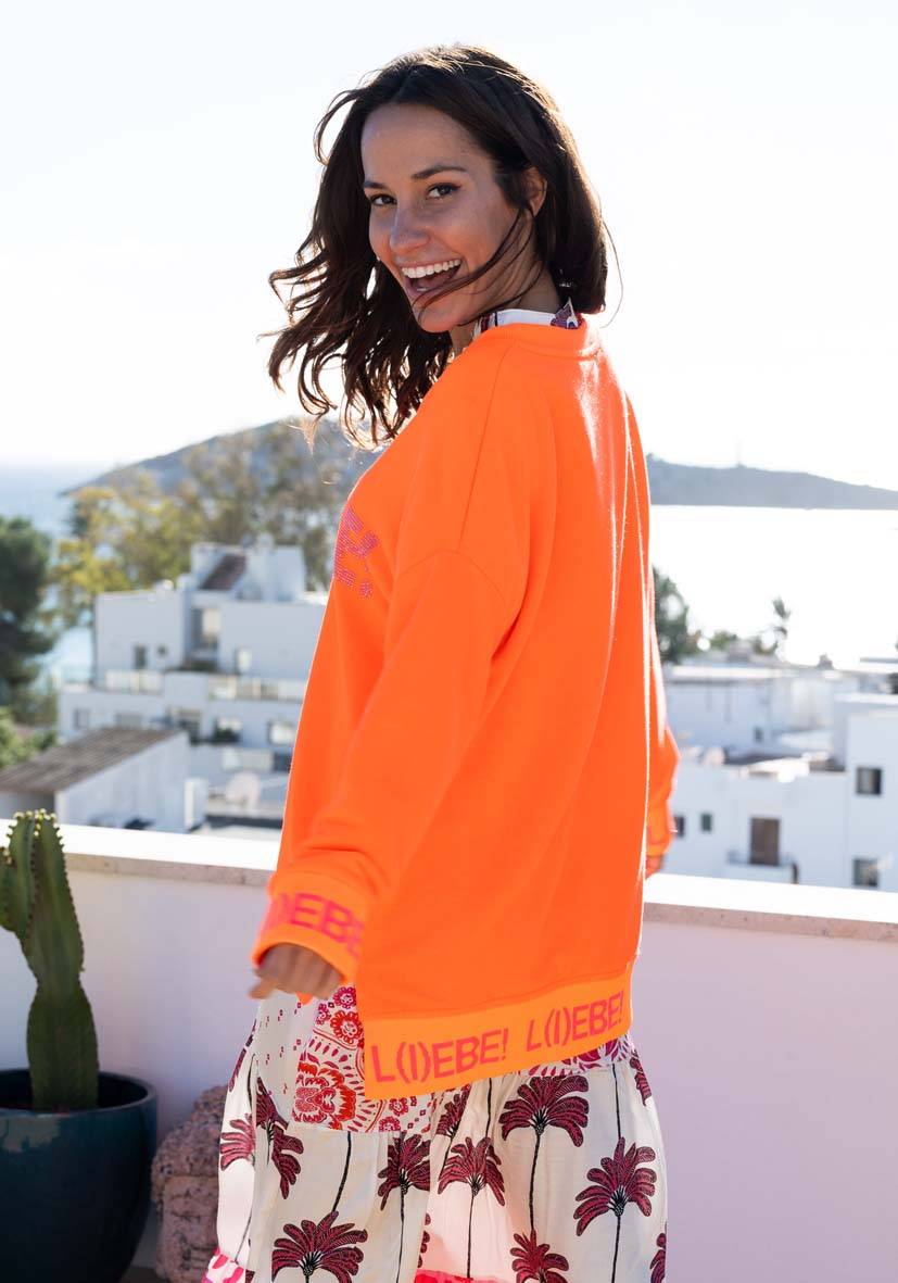 Miss Goodlife V-Neck L(i)ebe Strass – Neonorange