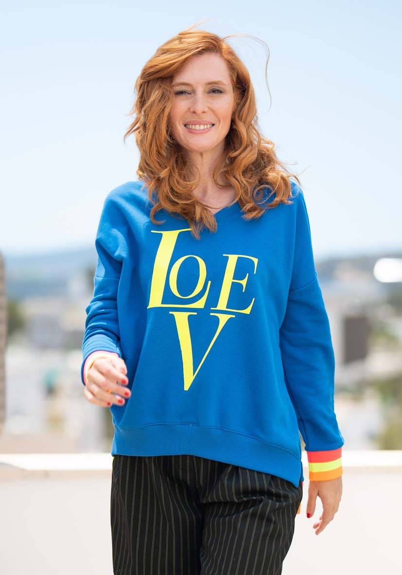 Miss Goodlife V-Neck Love – blue