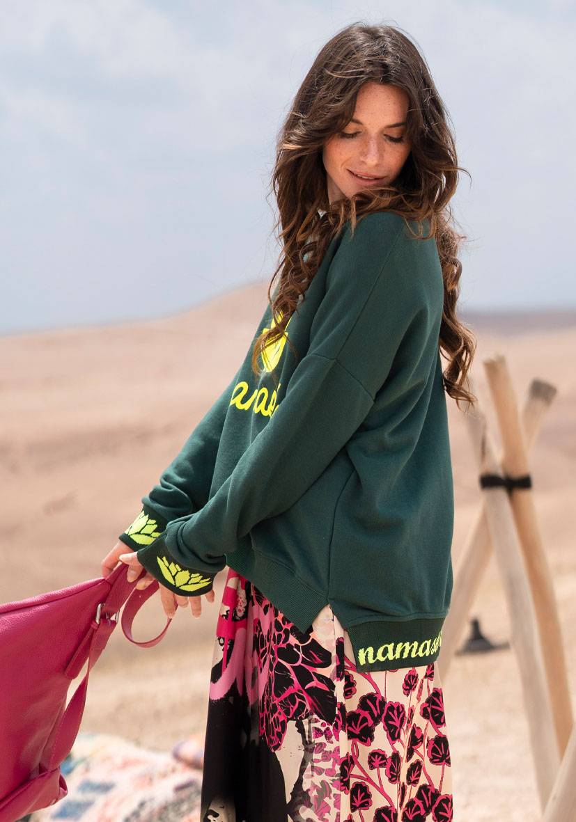 Miss Goodlife V-Neck Namasté – Green/neonyellow