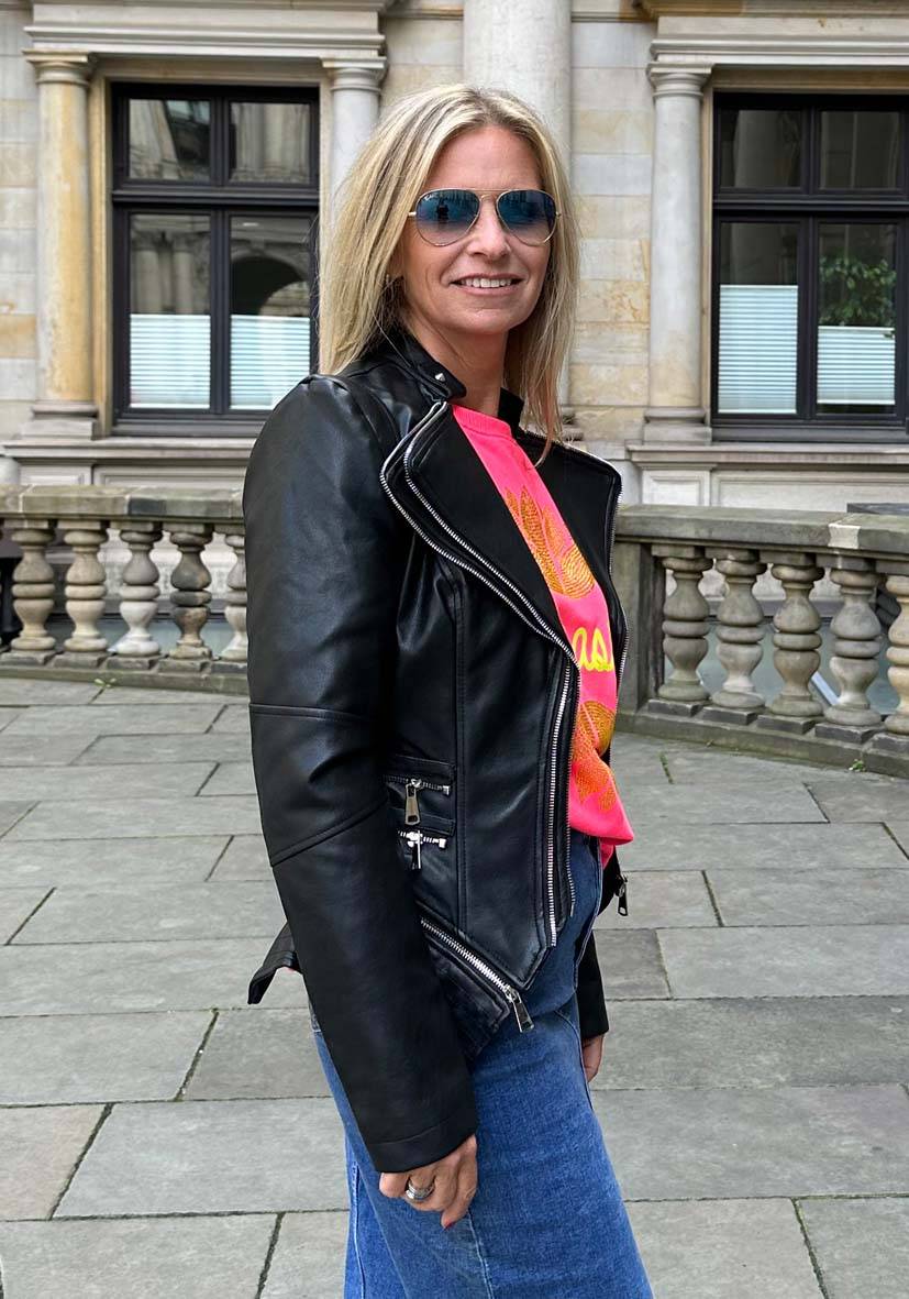 Miss Goodlife Veganer Lederblazer – black