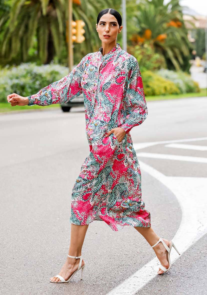 Miss Goodlife Viskose-Satin Dress Star Tiger
