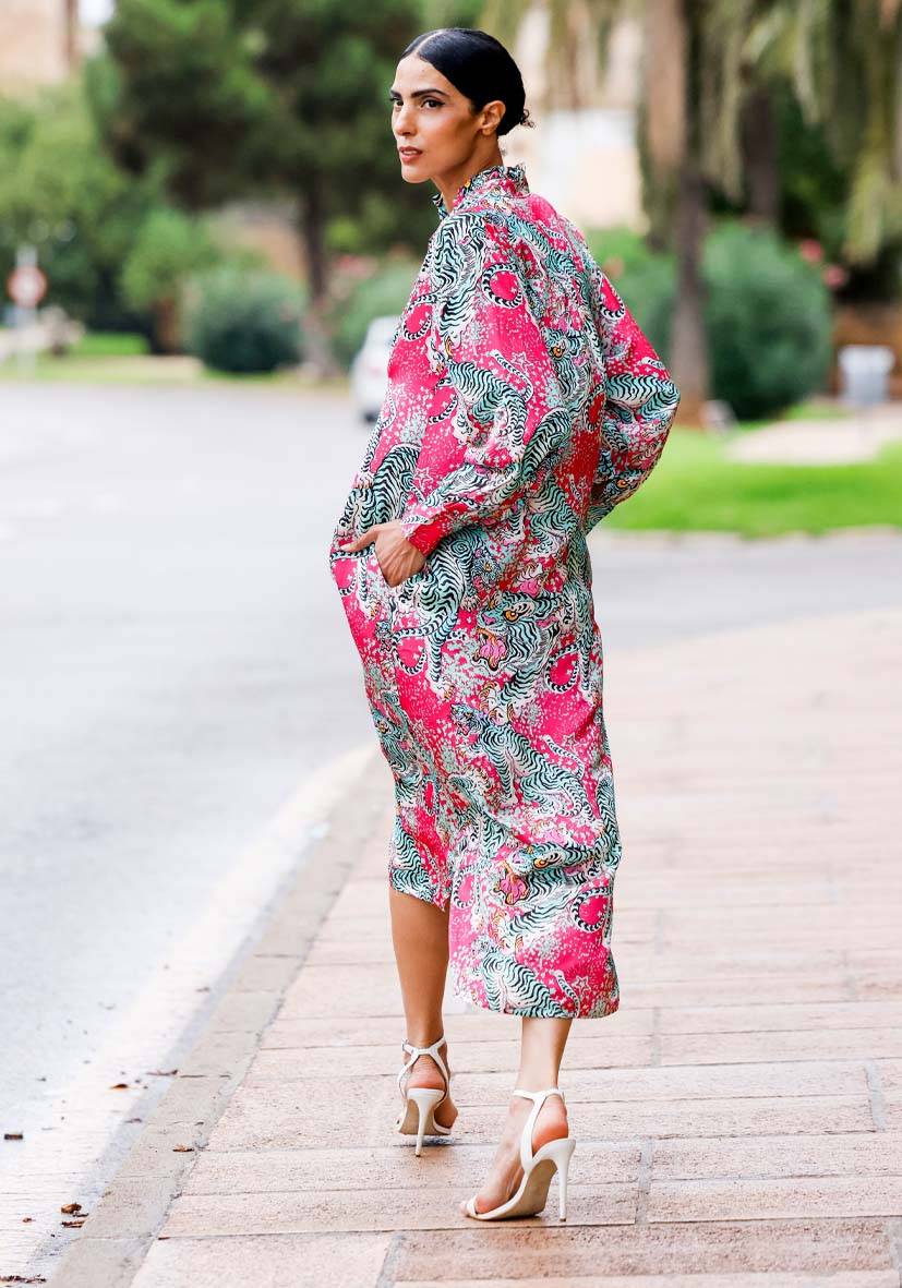 Miss Goodlife Viskose-Satin Dress Star Tiger