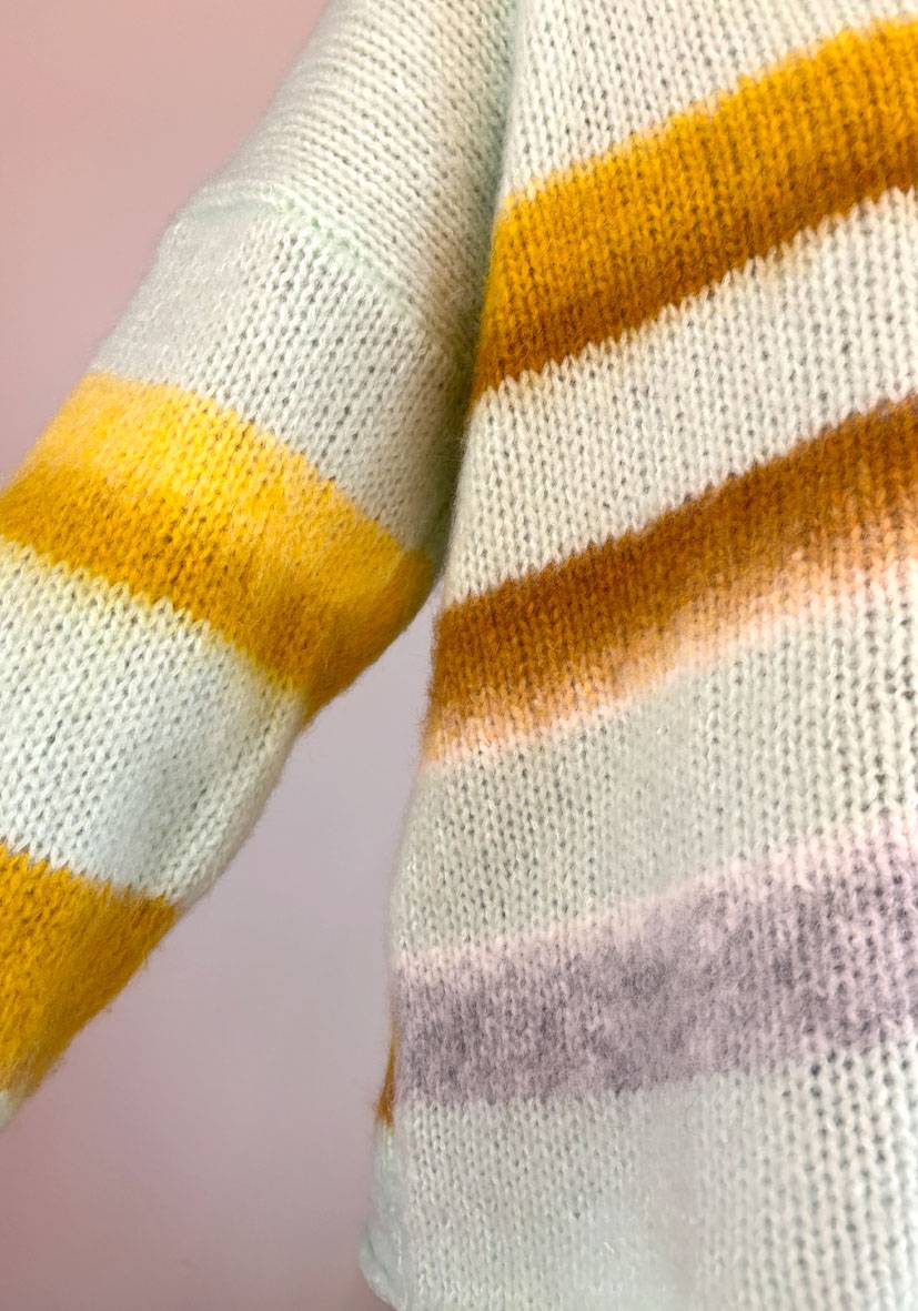 Miss Goodlife Pullover Gebrushed Mit Multicolor Stripes – Mint