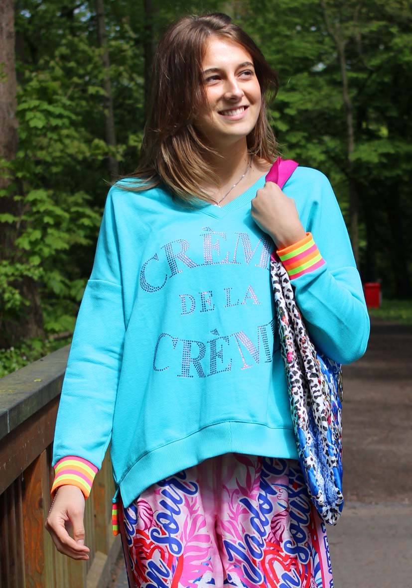 Miss Goodlife V-Neck Crème De La Crème Strass – Turquoise