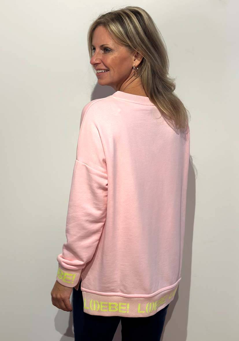 Miss Goodlife V-Neck L(i)ebe Strass – Rose/neonyellow