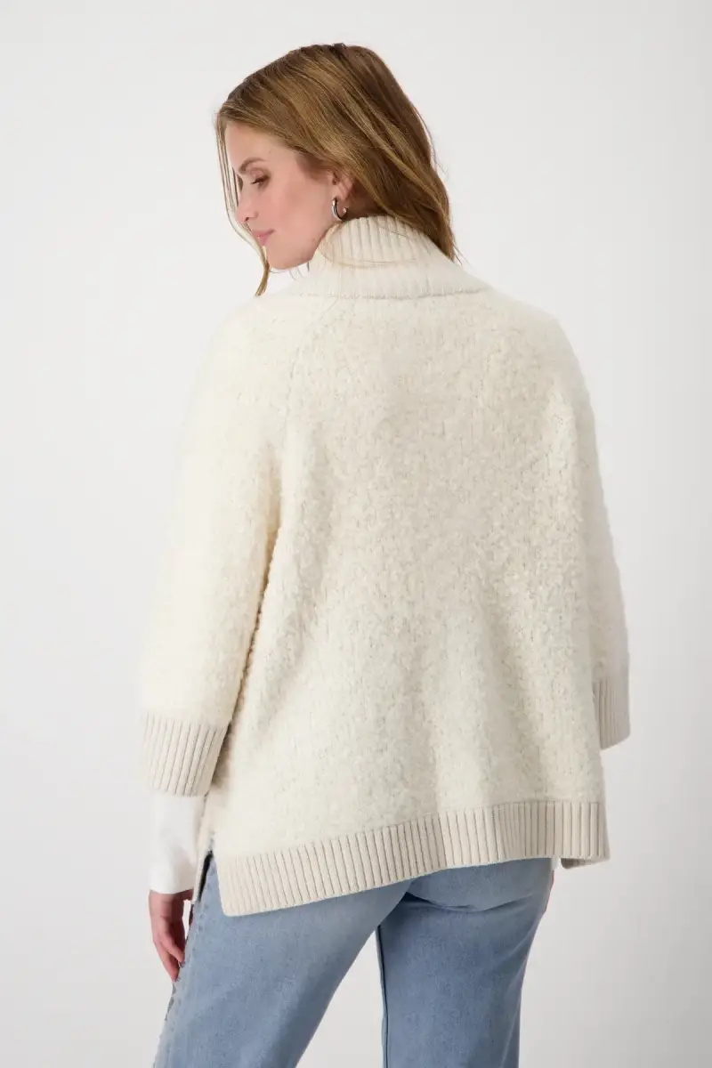 Monari Boucle Cape