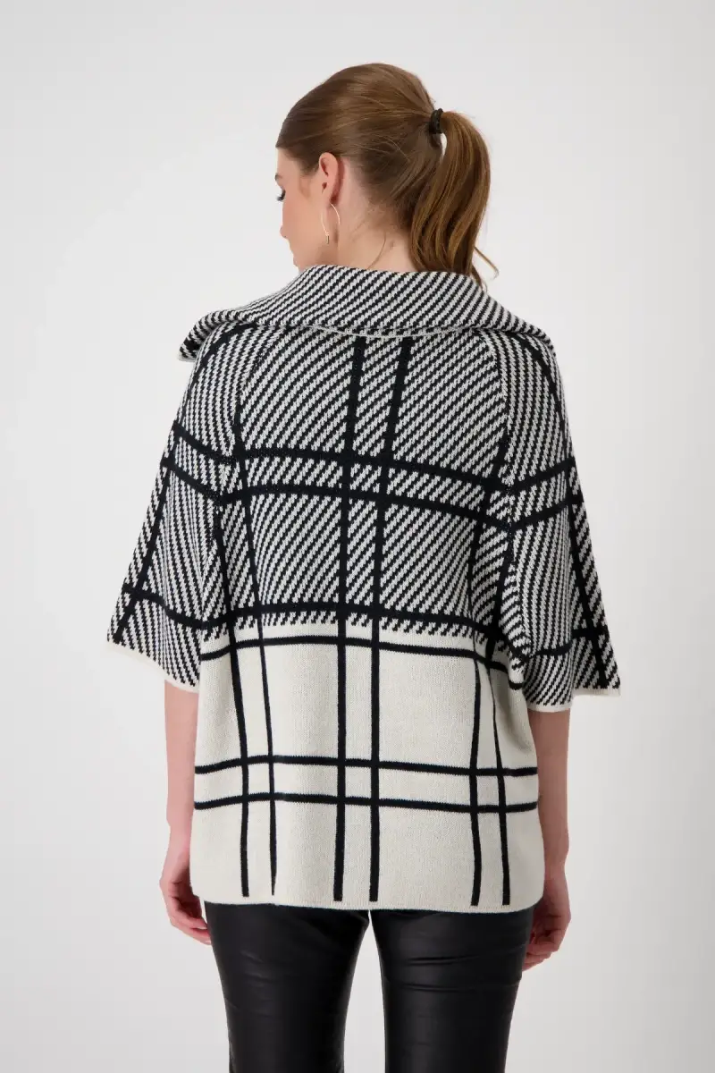 Monari Strickcape Karo