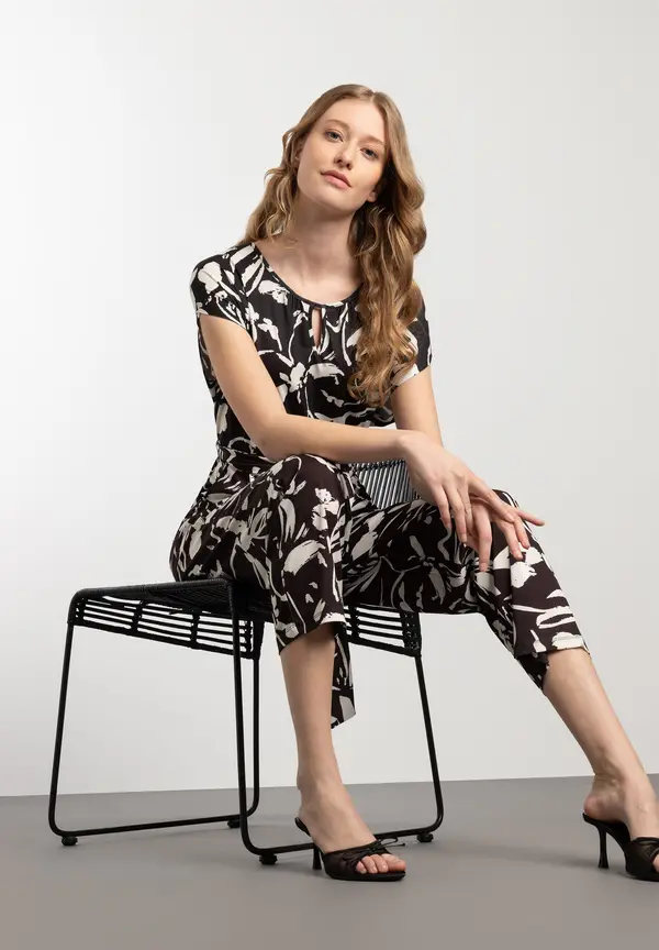 More & More Jersey Jumpsuit, Schwarz/ecru, Frühjahrs-Kollektion