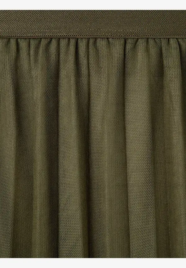 More & More Meshrock, Oliv