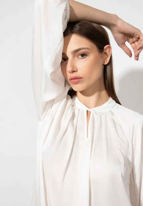 More & More Satinbluse Mit Cut-Outs, Ecru