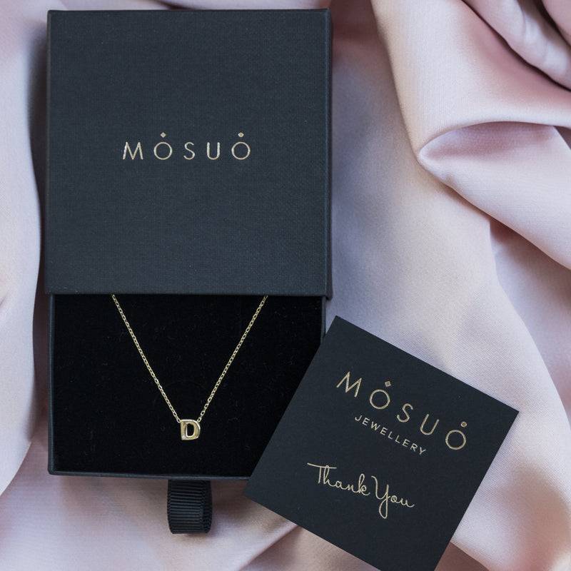 Mosuo Jewellery Diamant Buchstaben Halskette “D” - Vermeil