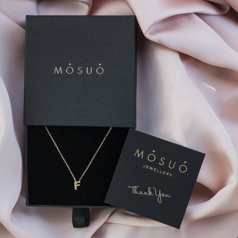 Mosuo Jewellery Diamant Buchstaben Halskette “F” - Vermeil