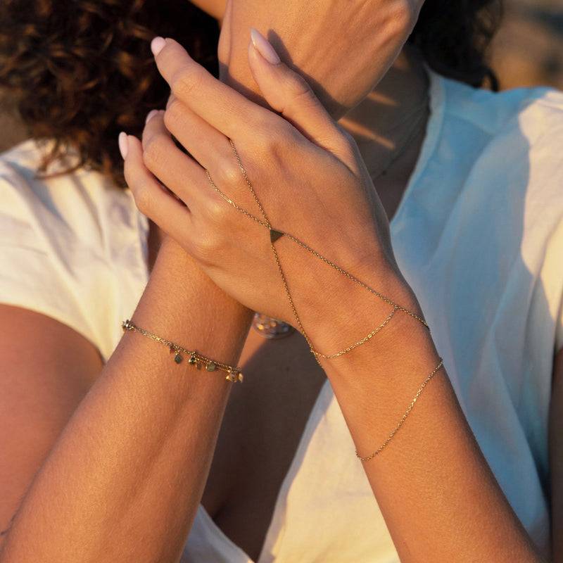 Mosuo Jewellery Dreieck Finger Armband