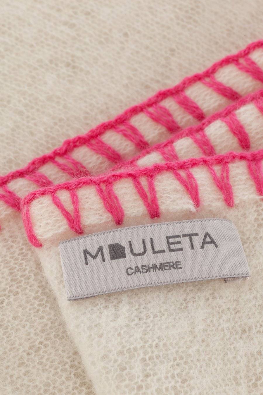 Mouleta Cashmere Schal | Colored Embroidery Border