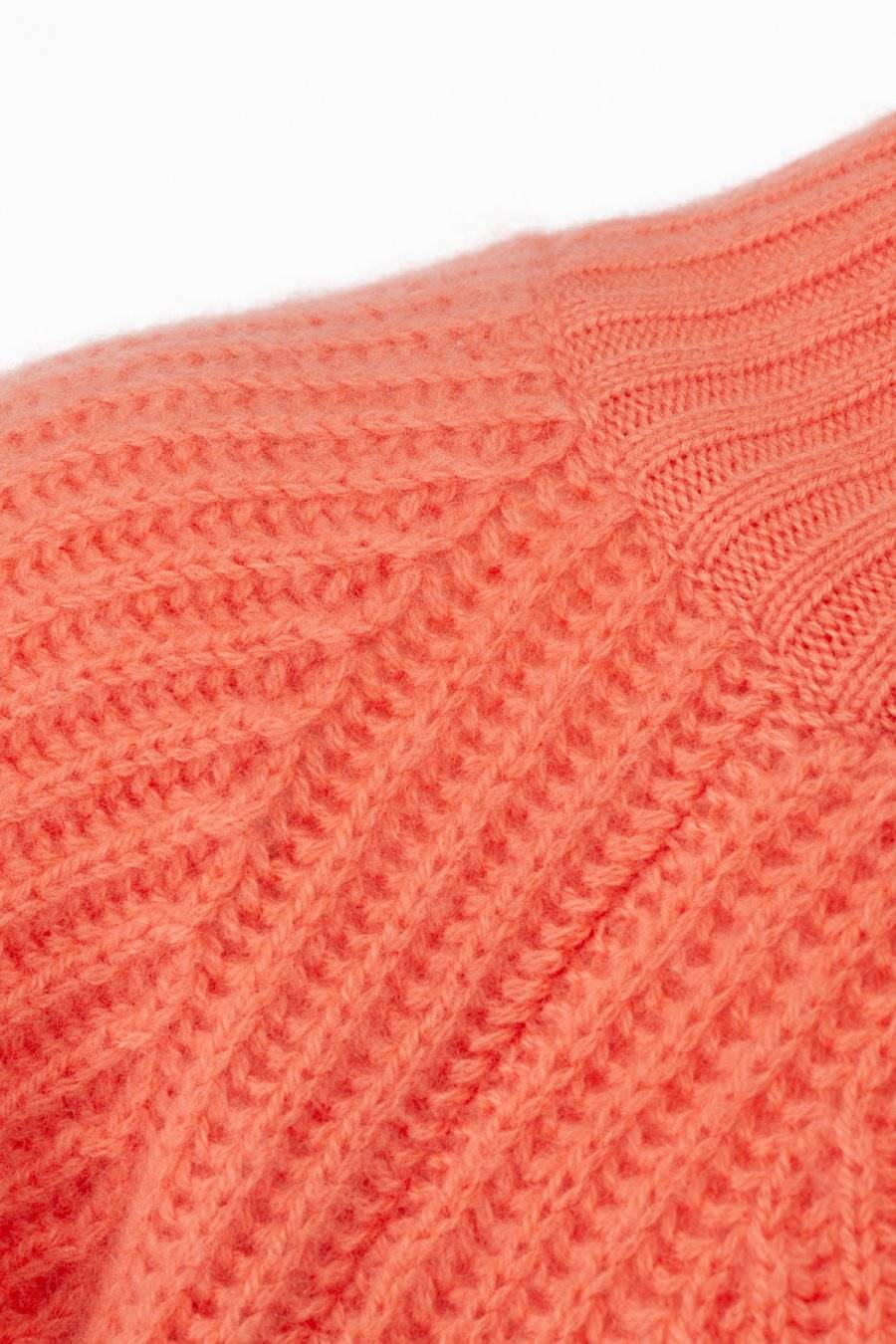 Mouleta Cashmere Turtle Neck Pullover