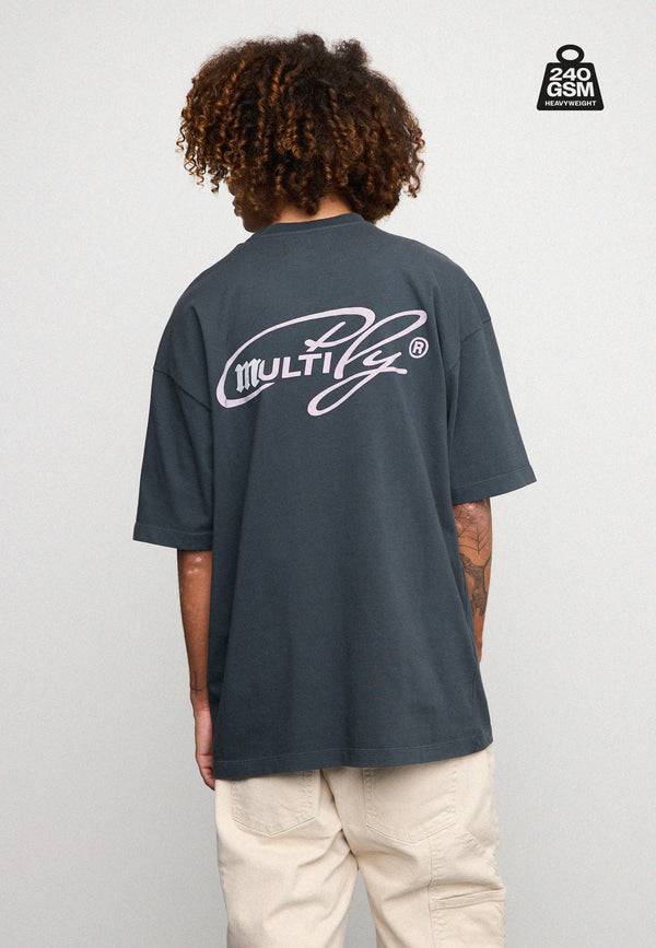 Multiply Spparel Oversize T-Shirt MASSIVE Black Soda