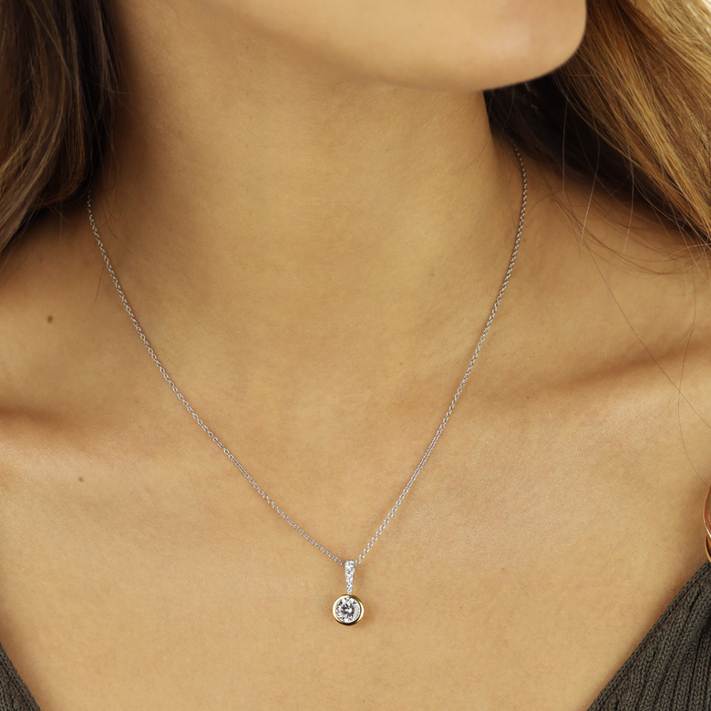 Nana Kay Classic Solitaire Halskette Charming