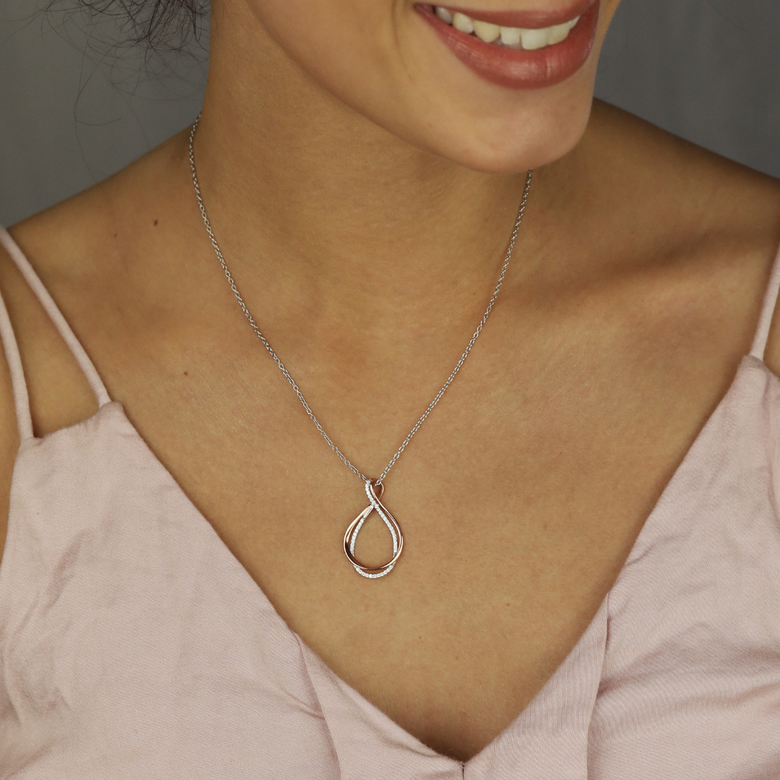 Nana Kay Swinging Silver Halskette Eternity