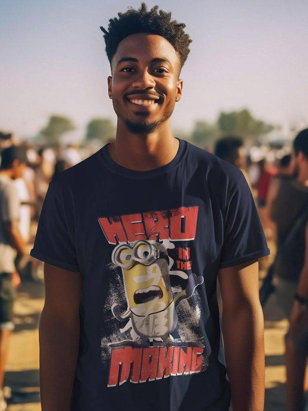 Nastrovje Potsdam Minions Hero Herren T-Shirt Marine