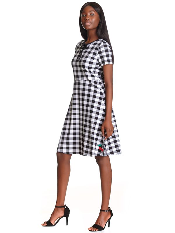 Nastrovje Potsdam Pussy Deluxe Back To 1955 Black Checkered Damen A-Linien-Kleid Schwarz Allover