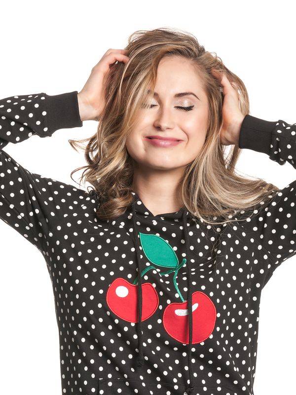 Nastrovje Potsdam Pussy Deluxe Big Cherry Damen Kapuzensweatshirt Schwarz Allover
