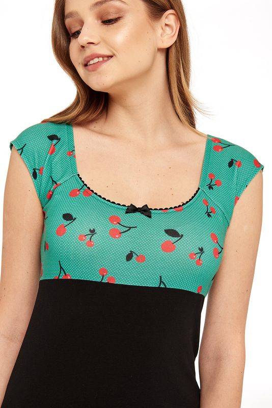 Nastrovje Potsdam Pussy Deluxe Cat Cherries Basic Shirt Schwarz / Grün Allover