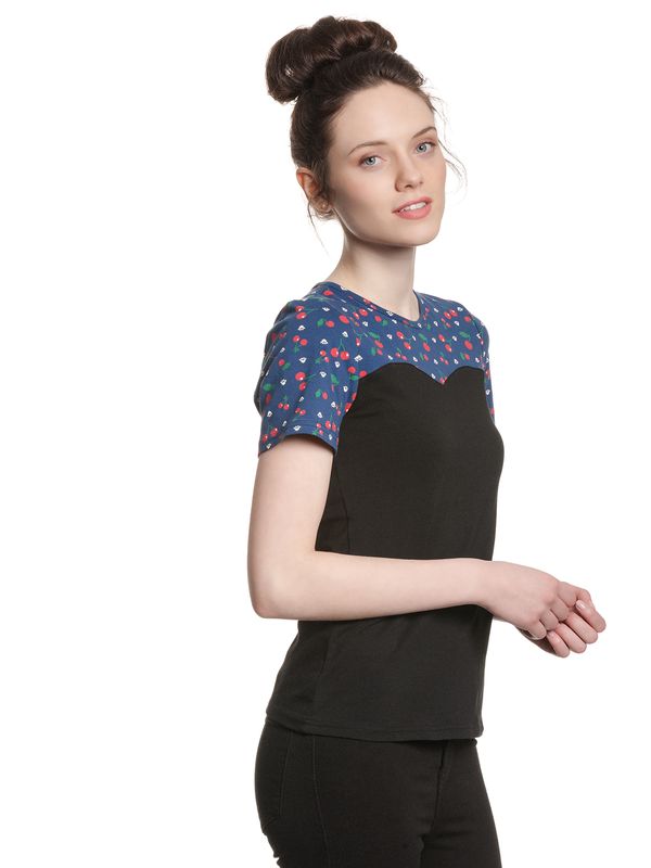 Nastrovje Potsdam Pussy Deluxe Cat Paws & Cherries Damen T-Shirt Schwarz/allover