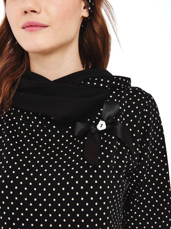 Nastrovje Potsdam Pussy Deluxe Dots Shawl Damen Schalkragenpullover Schwarz