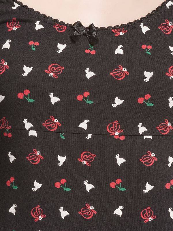 Nastrovje Potsdam Pussy Deluxe White Kitten Damen T-Shirt Schwarz Allover