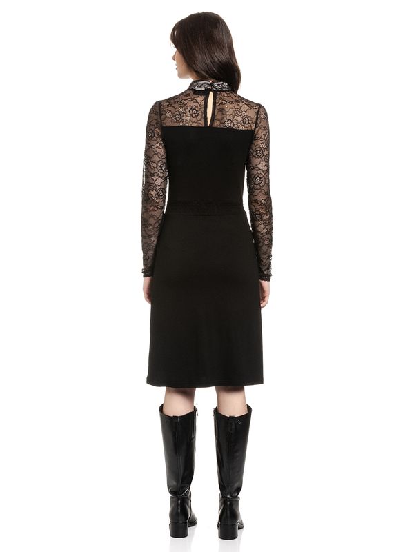 Nastrovje Potsdam Vive Maria Asia Night Damen A-Linien-Kleid Schwarz