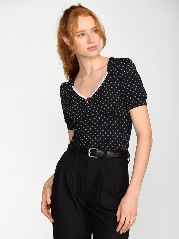 Nastrovje Potsdam Vive Maria Classic Èmelie Damen T-Shirt Schwarz Allover