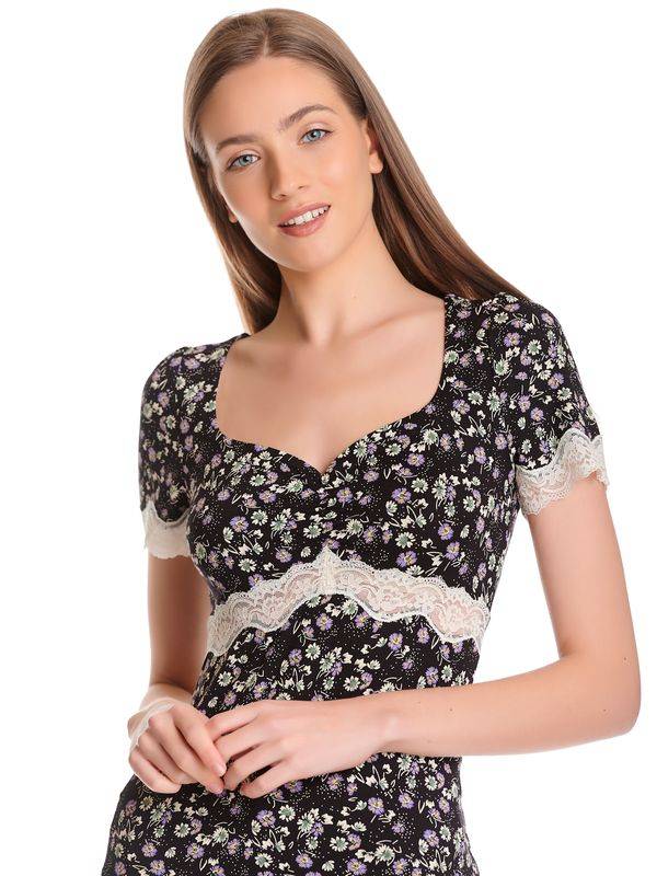 Nastrovje Potsdam Vive Maria Midnight Flower Damen T-Shirt Schwarz Allover