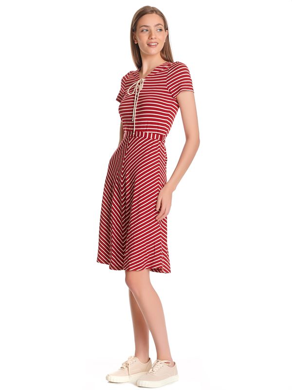 Nastrovje Potsdam Vive Maria My Capri Damen A-Linien-Kleid Rot Allover