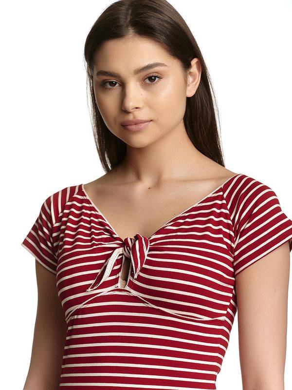 Nastrovje Potsdam Vive Maria My Capri Damen T-Shirt Rot Allover