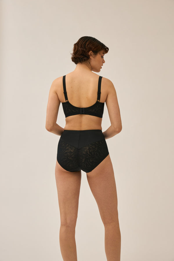 Naturana Minimizer Und Side Smoother BH Mit Spitze - Schwarz