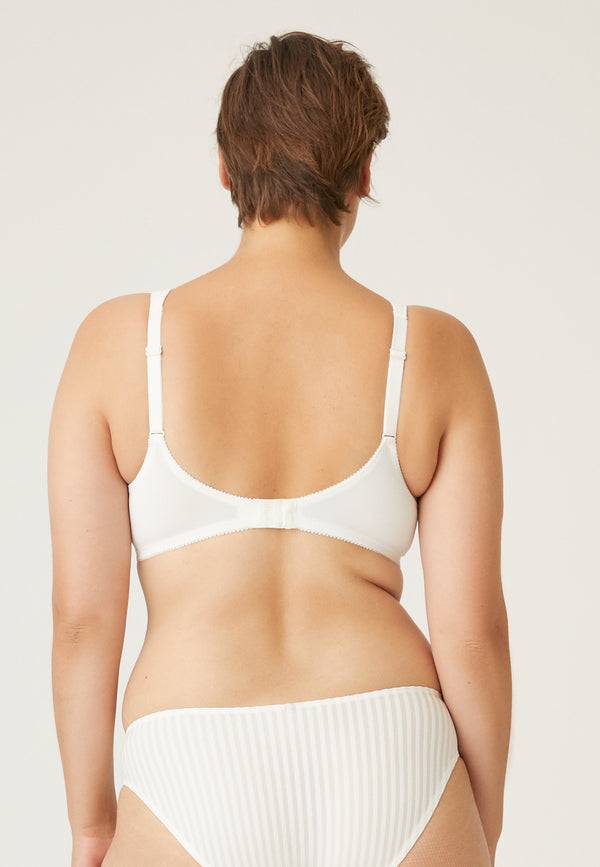 Naturana Soft-BH Mit Schale Und Entlastungsträgern - Champagner