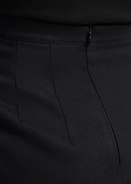 Nicowa Classic Sheath Skirt - TRECAWI In BLACKarticle Number NC9A12402019E-002