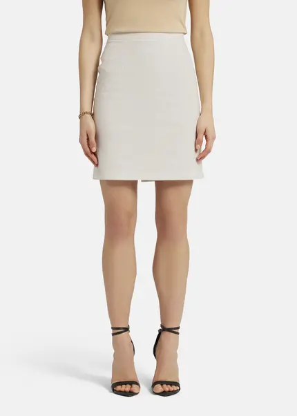 Nicowa Classic Sheath Skirt - TRECAWI In WHITEarticle Number NC9A12402011E-004