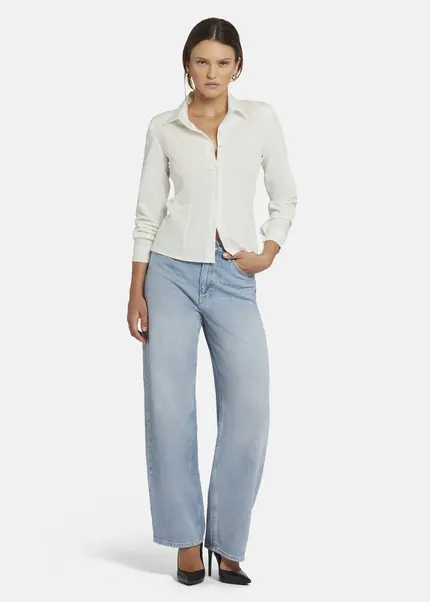 Nicowa Fitted Shirt With Shoulder Pads - CAMIWA In WHITEarticle Number NC9A22404011E-004