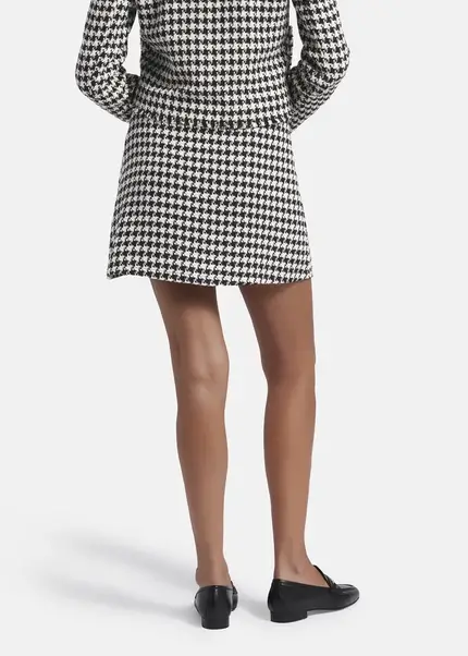 Nicowa Simple Mini Skirt Made Of Bouclé LANITO In BLACK MULTICOLORarticle Number NC8A22502019E-002